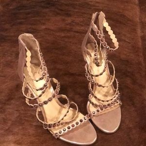 Jessica Simpson high heels SZ  7 1/2